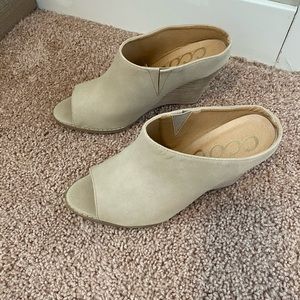 Heeled Slip-on Booties. Ccocci brand.